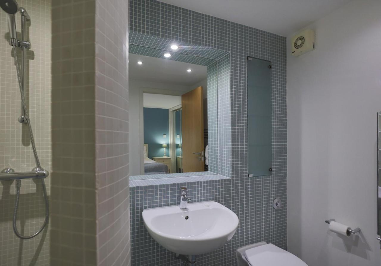 The East London Residence EDI Buitenkant foto